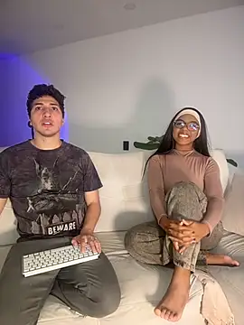 tiana nave online show from May 15, 2026, 6:04 pm