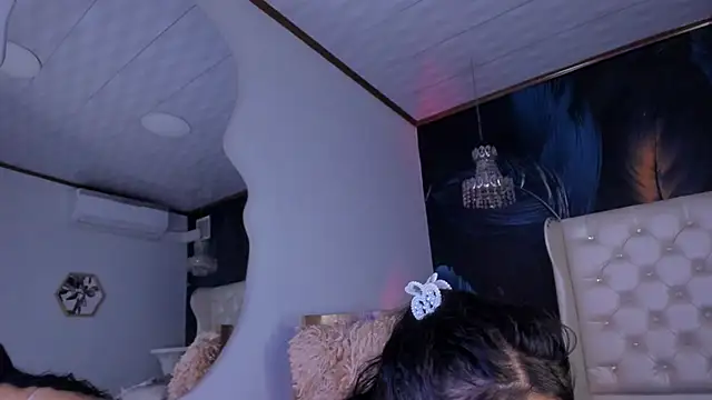 Snapshot of SelenaCollins chatting on December 5, 2024, 11:07 pm SelenaCollins online show from December 5, 2024, 11:07 pm