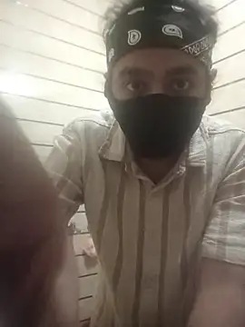 weeif online show from April 4, 2026, 10:40 pm