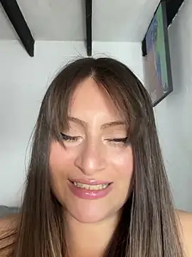 Snapshot of Victoria_starr chatting on December 21, 2024, 10:51 pm Victoria starr online show from December 21, 2024, 10:51 pm