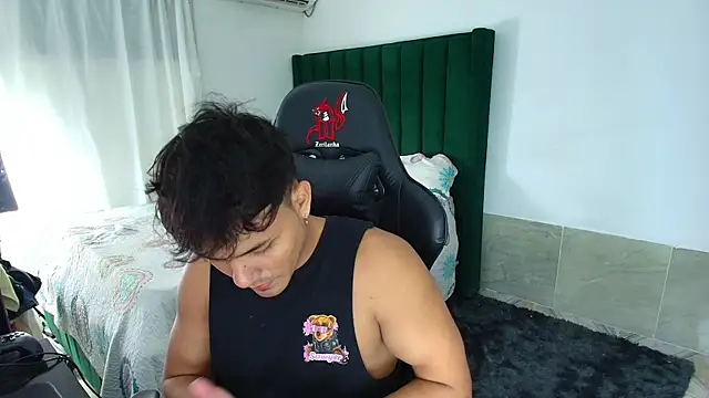 man dur07 online show from April 2, 2026, 11:57 pm