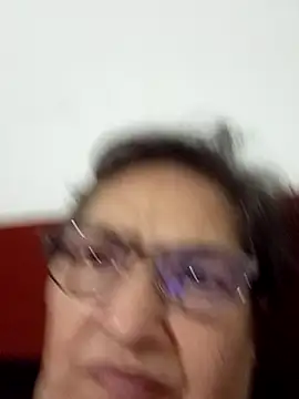 florecita69 online show from December 12, 2024, 3:10 am