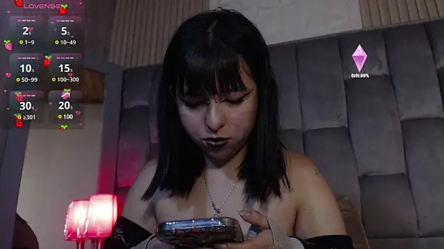 kittyhouse hs online show from March 6, 2025, 6:41 am