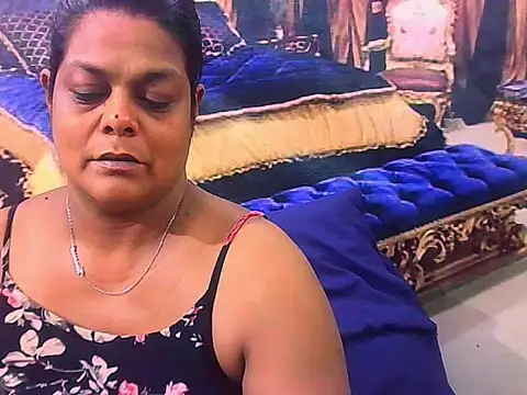 indianCherryPie online show from February 9, 2026, 5:22 am