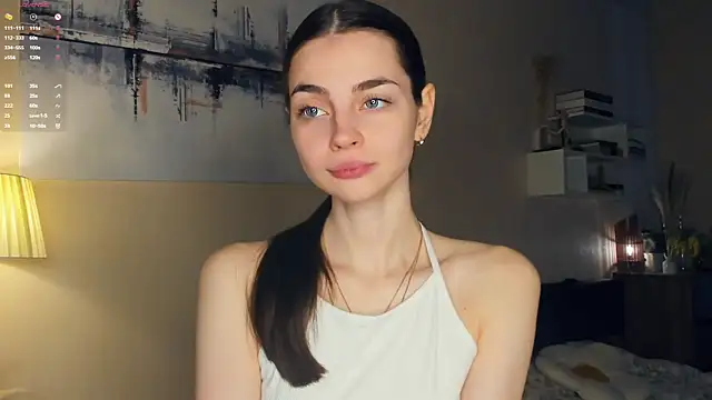 MaryJacksoon online show from February 17, 2026, 7:38 am