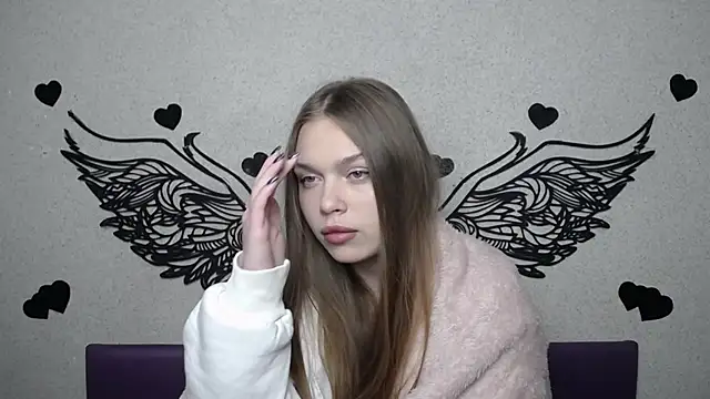 LaraPika online show from February 5, 2026, 7:35 am