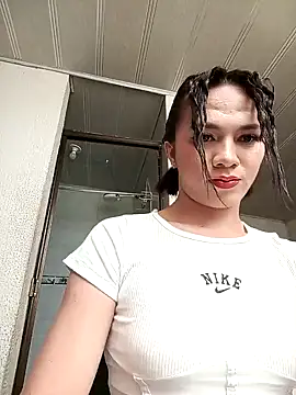 giuliana andrade online show from December 14, 2024, 5:14 pm