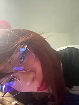 giuliana andrade online show from March 7, 2025, 4:11 pm