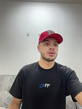 Amadeo Wild online show from September 23, 2025, 3:59 pm