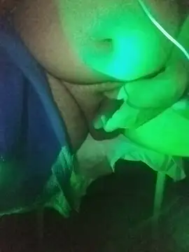 Leocesar37 online show from March 31, 2026, 4:13 am