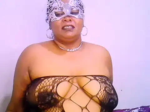 Mysterylady143 online show from February 8, 2025, 10:08 pm