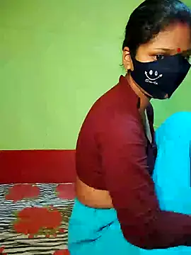 Snapshot of indiancouple09 chatting on December 14, 2024, 10:50 pm indiancouple09 online show from December 14, 2024, 10:50 pm