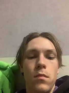 Snapshot of Alex17am chatting on November 23, 2025, 6:19 pm Alex17am online show from November 23, 2025, 6:19 pm