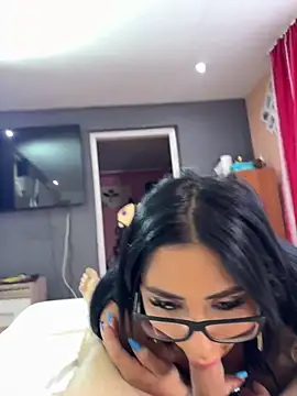 Evafiregirl online show from October 30, 2025, 6:37 am