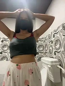 Snapshot of Pie066_ chatting on December 22, 2024, 3:22 pm Pie066  online show from December 22, 2024, 3:22 pm