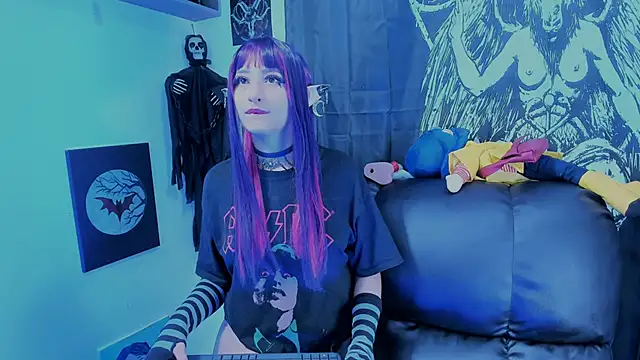 amaracooper  online show from September 18, 2025, 12:51 pm