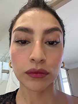 Gia Ferh online show from March 20, 2026, 3:39 pm