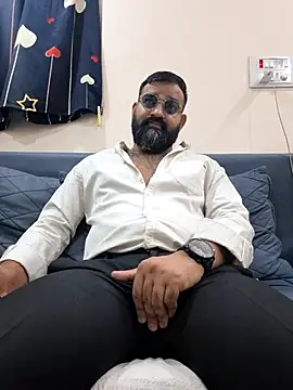 Fun Guuy online show from March 13, 2026, 3:35 am