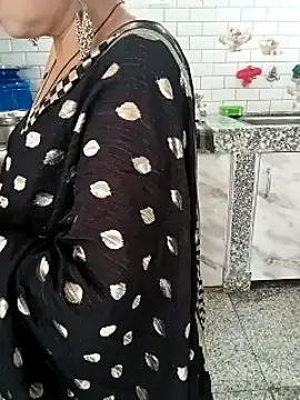 Snapshot of Saroj-Shah chatting on September 23, 2025, 5:54 am Saroj-Shah online show from September 23, 2025, 5:54 am