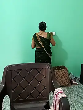 Snapshot of Saroj-Shah chatting on October 21, 2025, 6:36 am Saroj-Shah online show from October 21, 2025, 6:36 am