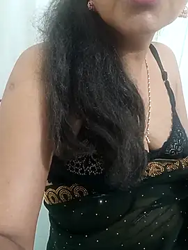 Snapshot of Saroj-Shah chatting on December 1, 2025, 6:24 pm Saroj-Shah online show from December 1, 2025, 6:24 pm