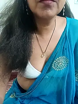 Snapshot of Saroj-Shah chatting on December 13, 2025, 8:25 pm Saroj-Shah online show from December 13, 2025, 8:25 pm