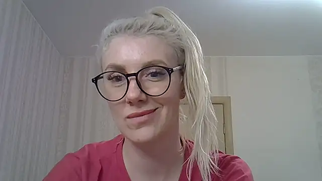 Pabonya91 online show from March 6, 2025, 1:24 pm