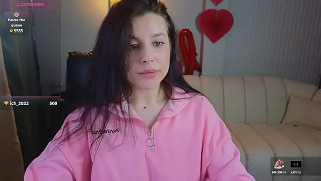 Jenna Adams  online show from February 21, 2025, 11:21 pm