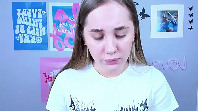 Snapshot of MiaMilas chatting on January 29, 2025, 8:51 am MiaMilas online show from January 29, 2025, 8:51 am