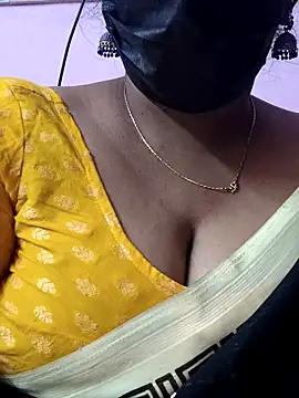 mallu-sumi online show from February 6, 2026, 5:45 am