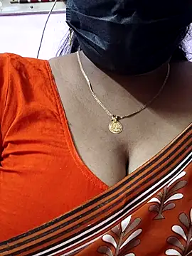 mallu-sumi online show from February 22, 2026, 5:22 pm