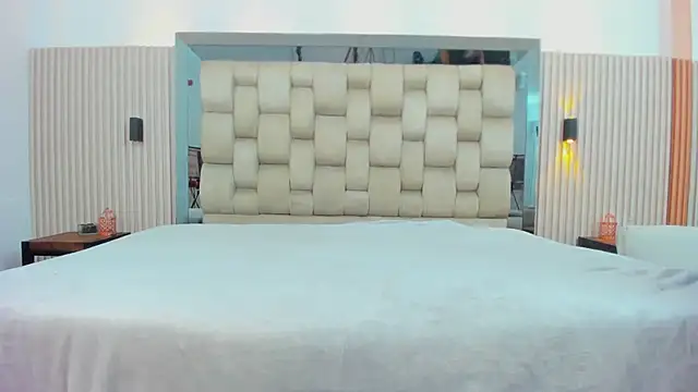 adela chase online show from January 16, 2026, 2:04 am