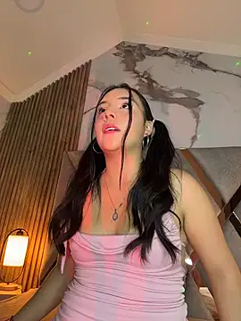Snapshot of Emily_Trujillo chatting on June 5, 2026, 7:30 pm Emily Trujillo online show from June 5, 2026, 7:30 pm
