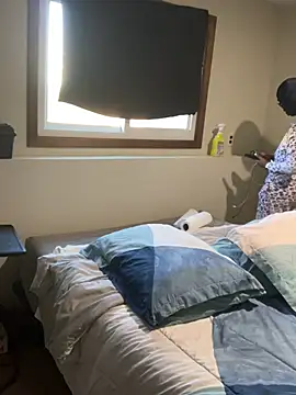 Snapshot of spicysugar74 chatting on December 12, 2024, 5:37 pm spicysugar74 online show from December 12, 2024, 5:37 pm