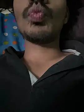 Snapshot of Privateseducer chatting on March 21, 2025, 9:12 pm Privateseducer online show from March 21, 2025, 9:12 pm