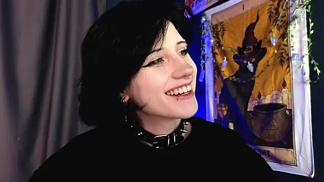 Snapshot of dark_vamp_ chatting on December 15, 2024, 9:09 pm dark vamp  online show from December 15, 2024, 9:09 pm