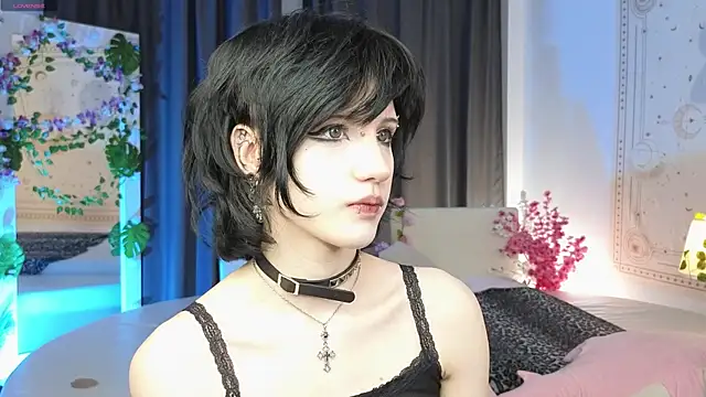 Snapshot of dark_vamp_ chatting on March 1, 2025, 12:23 pm dark vamp  online show from March 1, 2025, 12:23 pm