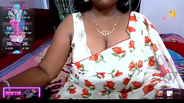 Snapshot of honey-sexy chatting on May 21, 2026, 5:14 am honey-sexy online show from May 21, 2026, 5:14 am