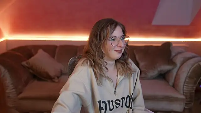 Snapshot of Inessa_Song chatting on December 30, 2024, 12:11 am Inessa Song online show from December 30, 2024, 12:11 am