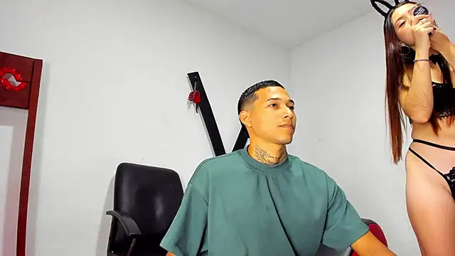 Hana and Zeta online show from March 16, 2025, 12:11 pm