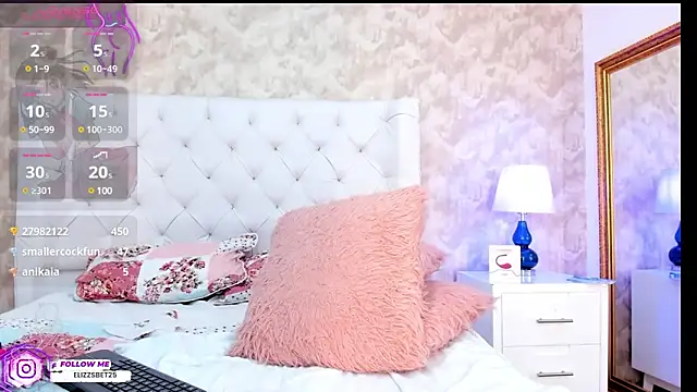 Eliza Thaylor   online show from January 4, 2025, 8:37 pm