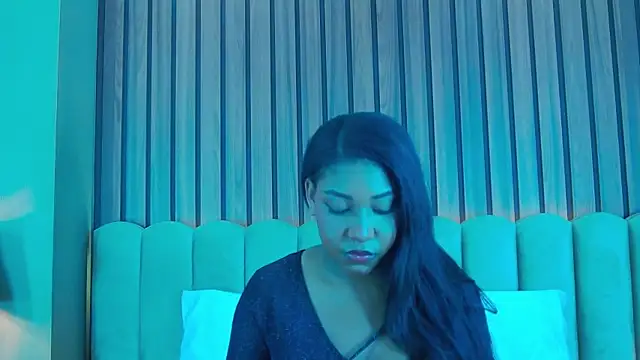 Snapshot of VanessaGlenn chatting on March 3, 2025, 3:20 pm VanessaGlenn online show from March 3, 2025, 3:20 pm