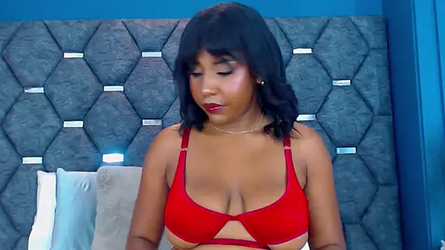 Snapshot of VanessaGlenn chatting on October 10, 2025, 3:55 pm VanessaGlenn online show from October 10, 2025, 3:55 pm