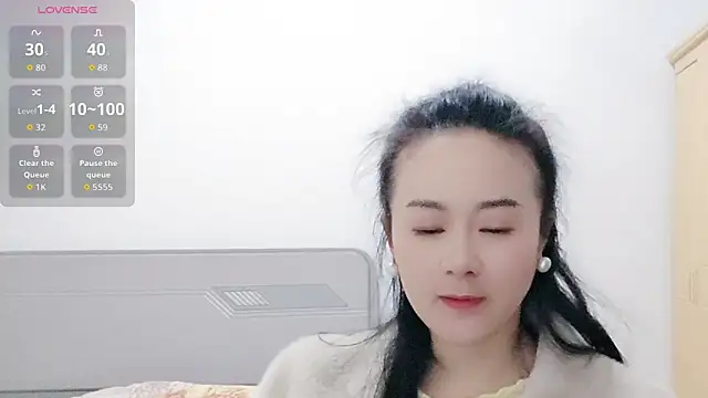 fanfan-FF online show from February 3, 2026, 12:54 pm