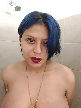 azulzulix online show from March 6, 2025, 1:37 am