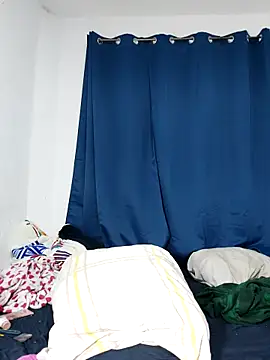 azulzulix online show from March 8, 2026, 2:04 am