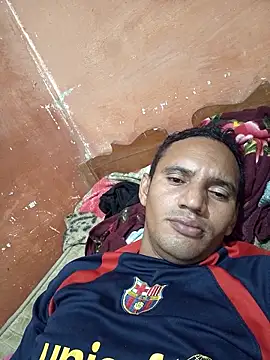 Snapshot of 68_Toni chatting on February 11, 2026, 6:40 am 68 Toni online show from February 11, 2026, 6:40 am