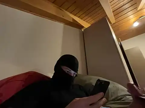 Snapshot of Jan_berger chatting on February 9, 2025, 2:06 am Jan berger online show from February 9, 2025, 2:06 am