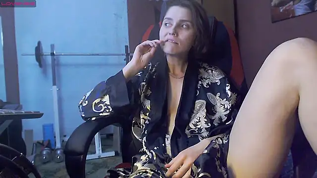 womanstrong78 online show from January 31, 2025, 7:51 pm