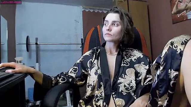 womanstrong78 online show from February 22, 2025, 6:19 pm